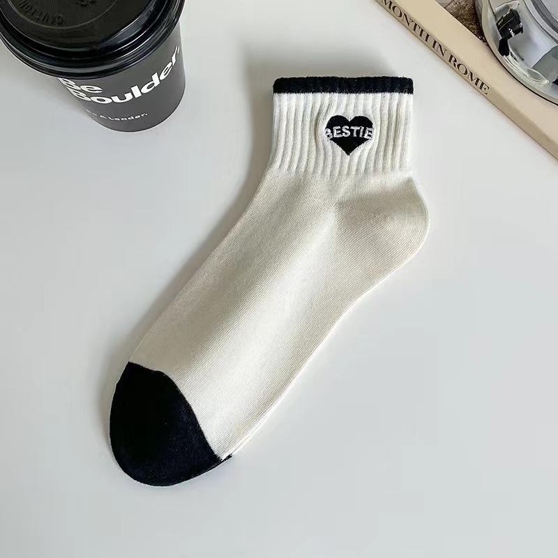 Women's Breathable Summer Cotton Ankle Socks - Black & White Boat Style, Sweat-Absorbent, Trendy Japanese Design, Ideal for College Sports.