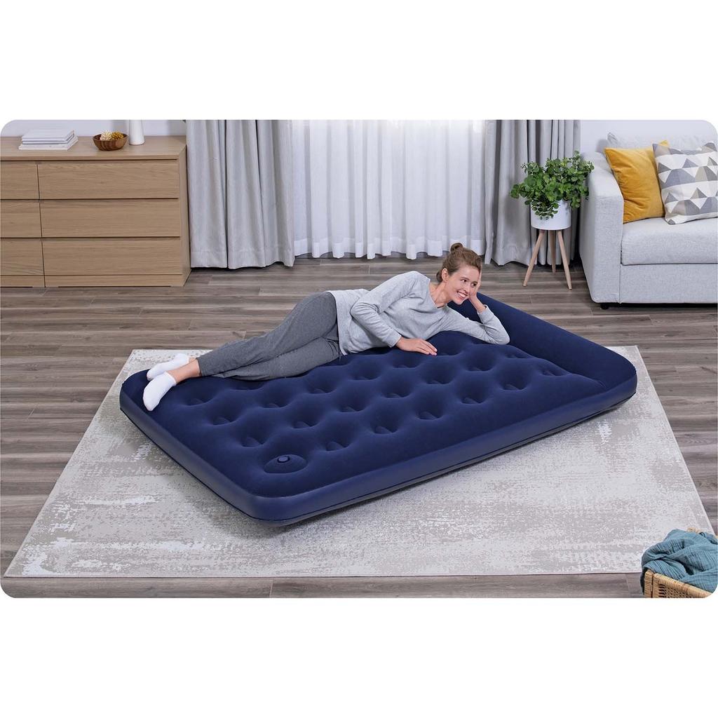 Air Mattress 191X137X28 Cm With Built-In Foot Pump Bestway 67225