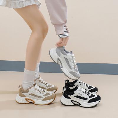 Casual Chunky Platform Dad Shoes for Women Non-Slip Lace-Up Walking Sneakers Comfortable Tennis Sneakers Women's Lightweight Breathable Running Shoes
