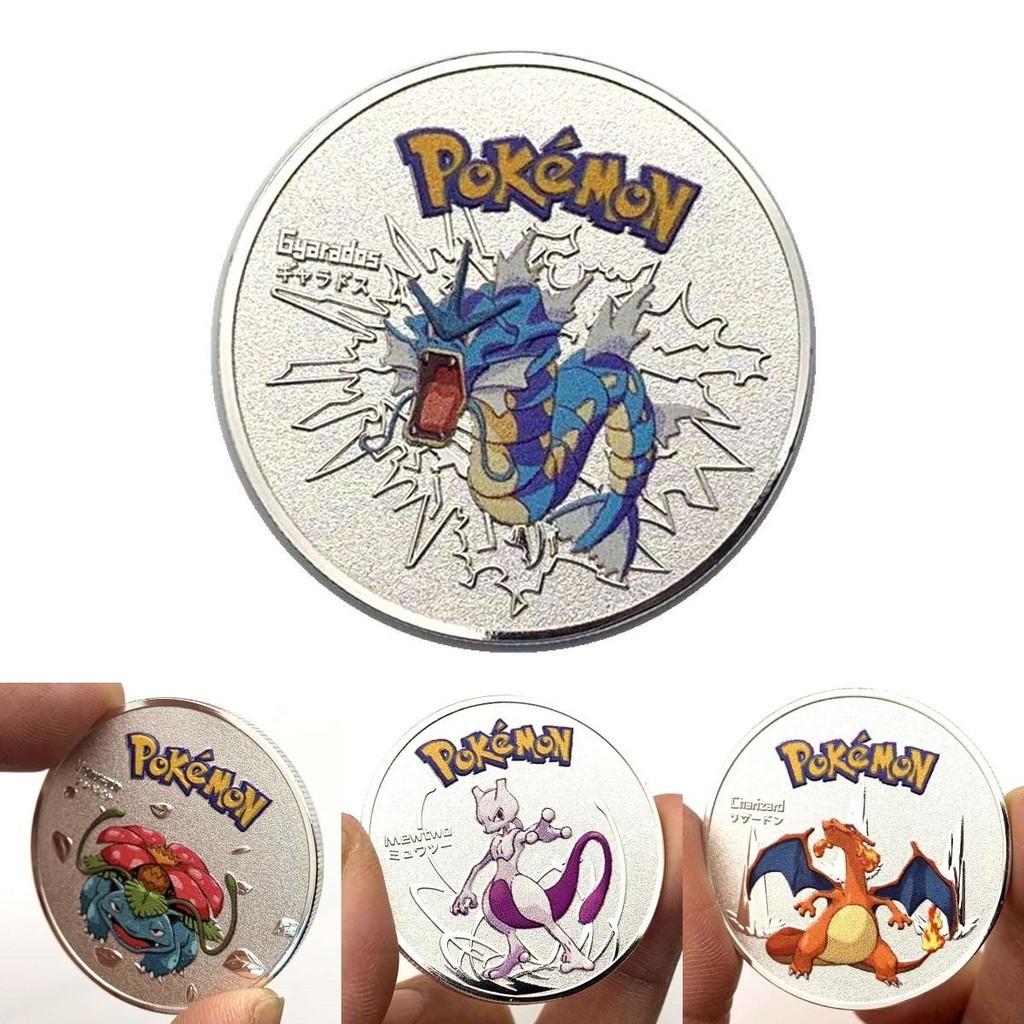 Krásná a vynikající kolekce mincí Pokémon s Pikachu, Gyaradosem, Enteiem, Mewtwoem a Celebi