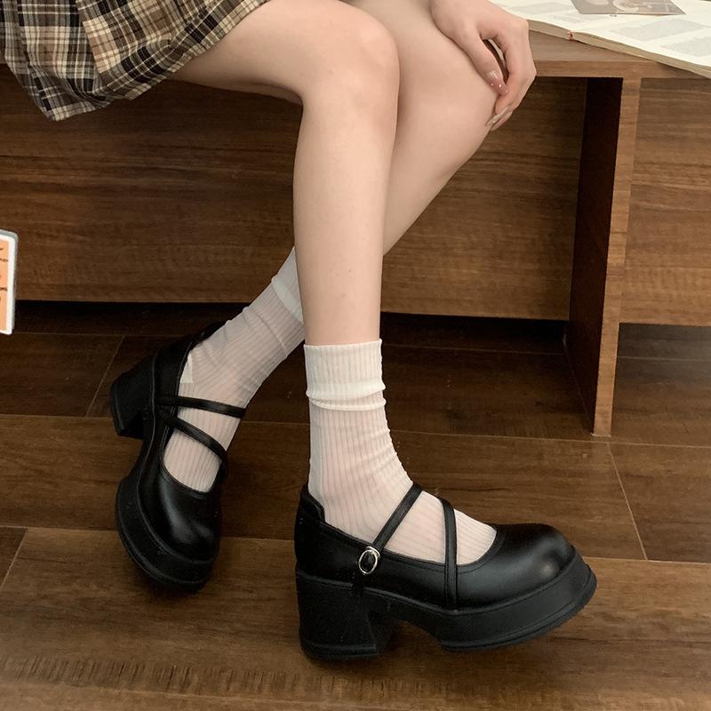 Round head versatile thick sole black Mary Jane small leather shoes women's 2025 new summer retro skirt light mouth single shoes