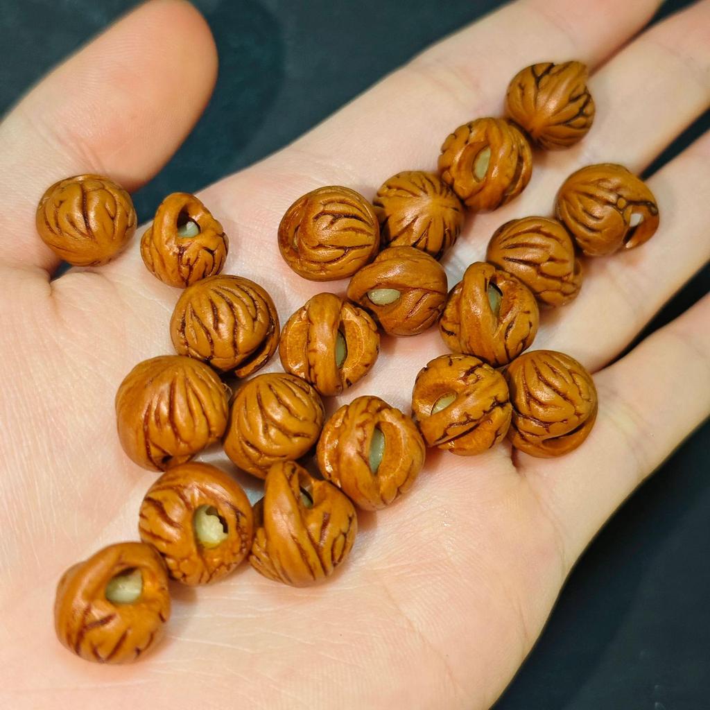 Finely Polished Natural Peach Pit Carved Basket for Children & Pregnant Women - DIY Woven Small Accessory for Body Protection