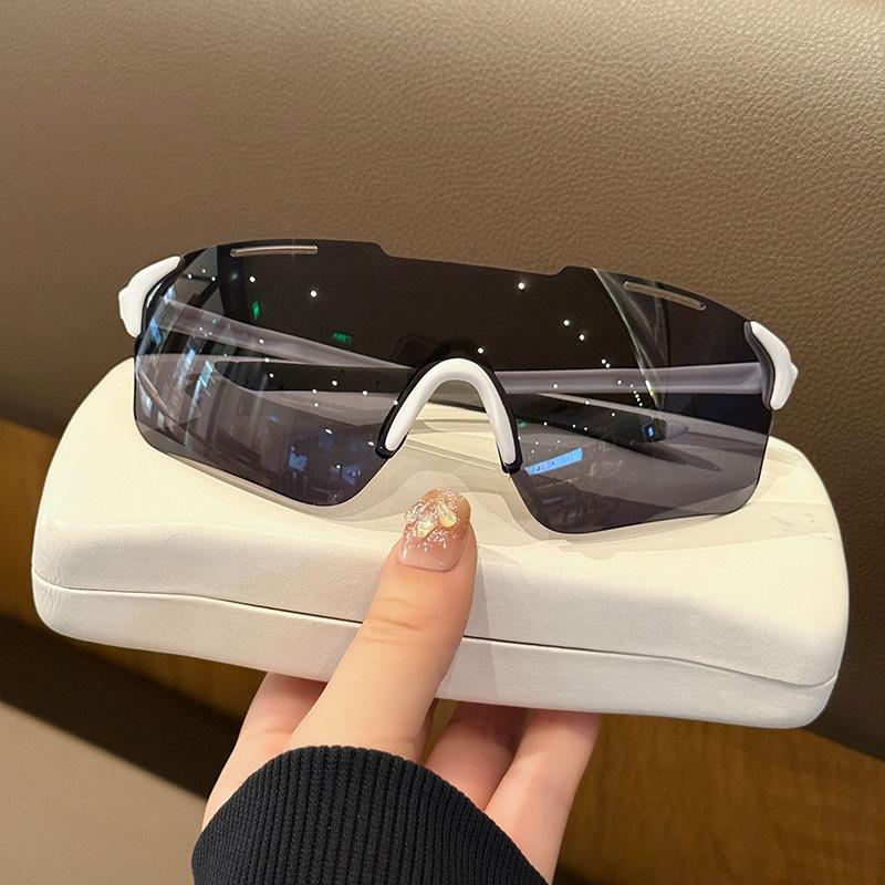 Cycling Glasses Men's and Women's Large Frame UV Protection Sunglasses Outdoor Moving Marathon Running Goggles