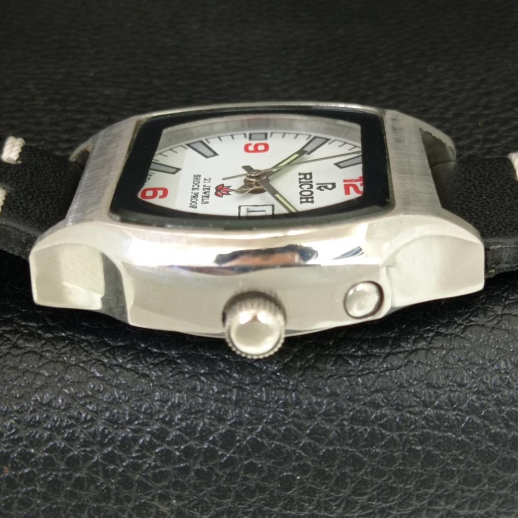VINTAGE RICOH R31 AUTOMATIC JAPAN MENS WHITE COLOR DIAL WATCH A707950-1