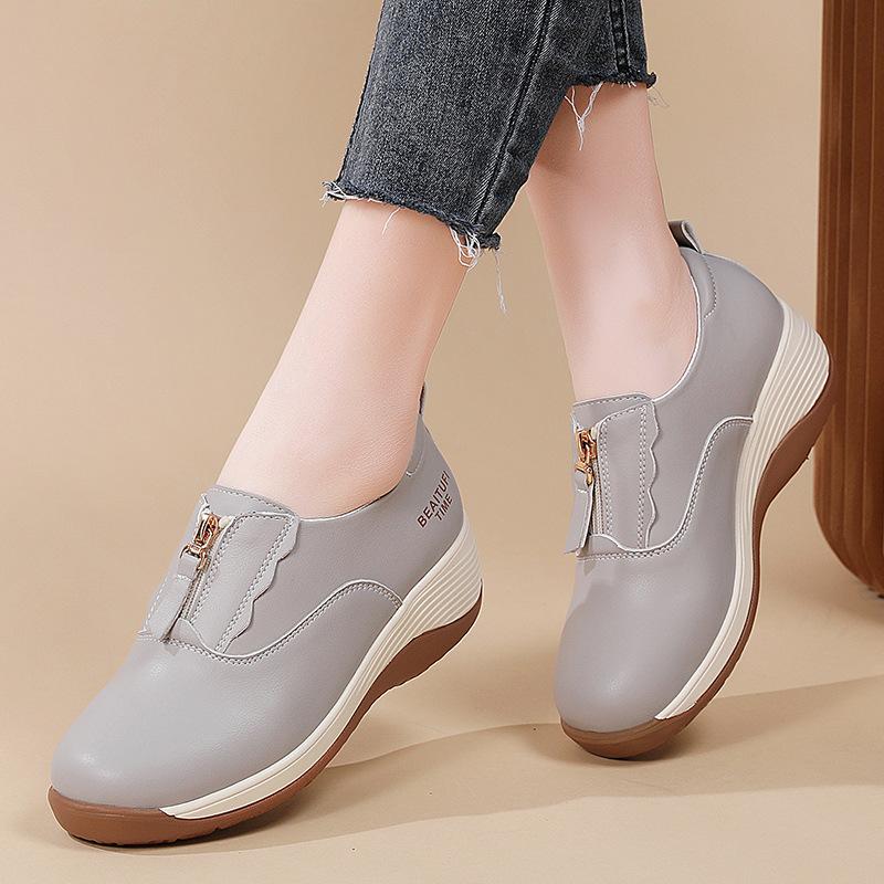 2025 new women s shoes mother shoes middle-aged and elderly comfortable and not tired feet thick-soled non-slip soft-soled versatile single shoes 40 серый 2928₽