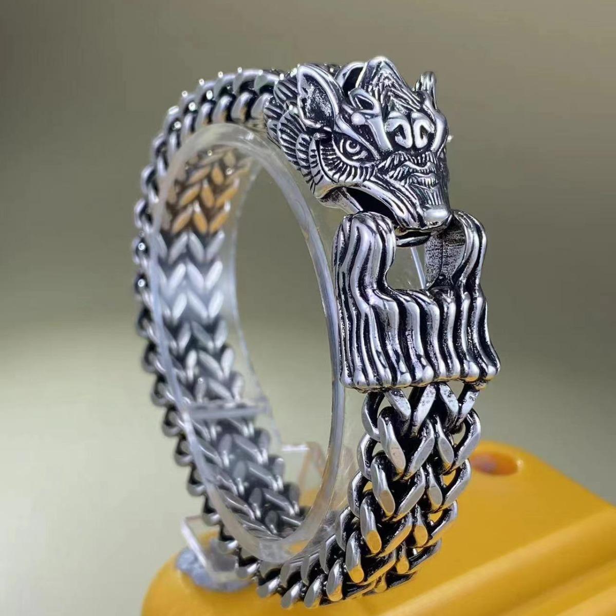 

Trendy Overbearing Wolf Head Double-Layer Titanium Steel Men s Bracelet 22 cm
