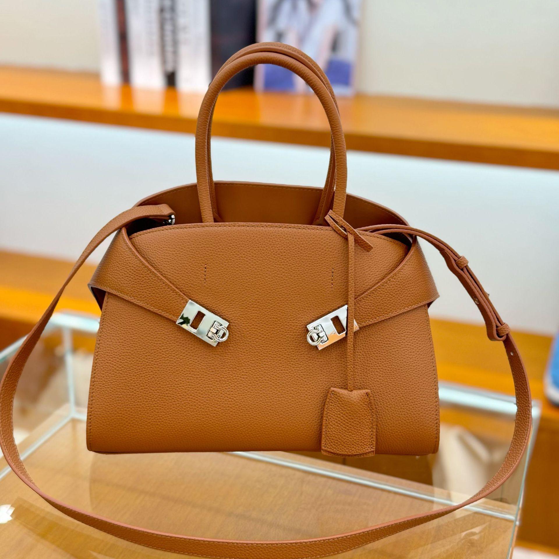 

Высококачественная новая сумка из коровьей кожи с верхним слоем, женская кожаная сумка через плечо Sense, сумка-тоут для поездок на работу 32x21x7cm коричневый