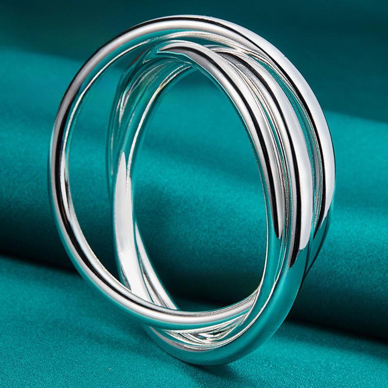 Pulsera de Plata de Triple Círculo para Mujer: Joyería sólida de múltiples círculos de West Lake Beauty