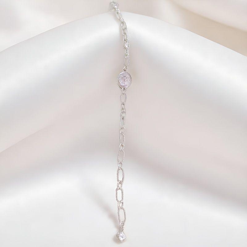 Baroque Snowflake Bracelet: Retro Court Style Bangle for Women