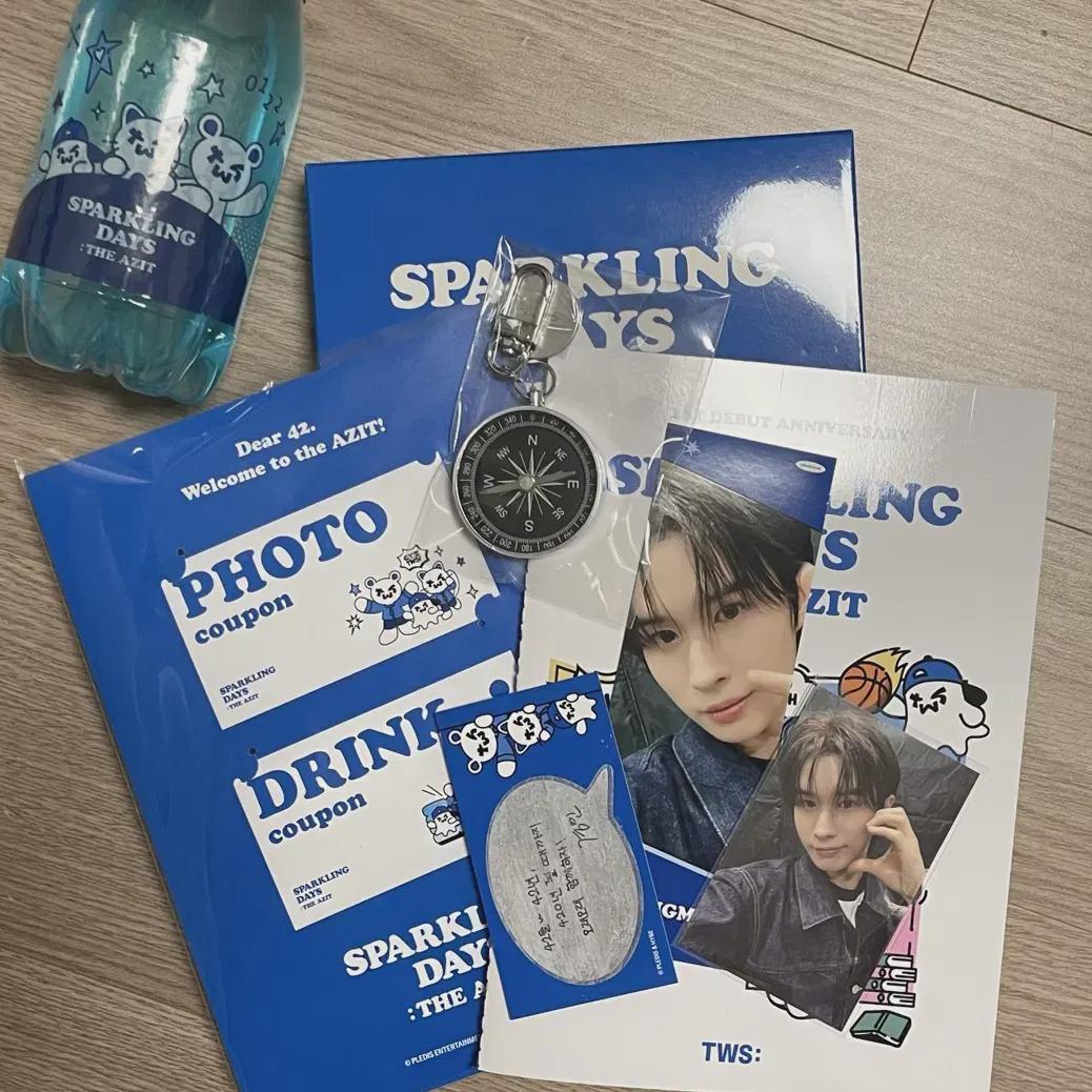 

Tours 1st Anniversary Kyungmin Photocard