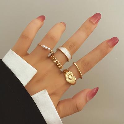 Retro Aşk Öğrenci Güzel Beyaz Charm Açık Kesim Takı Yüzük Seti