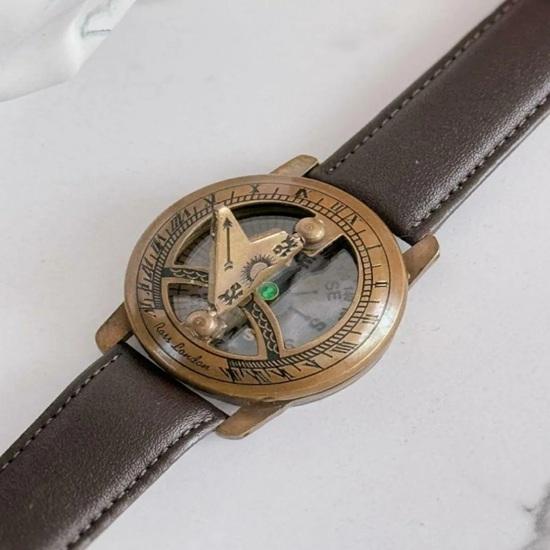 Brass Sundial Wrist Compass Vintage Leather