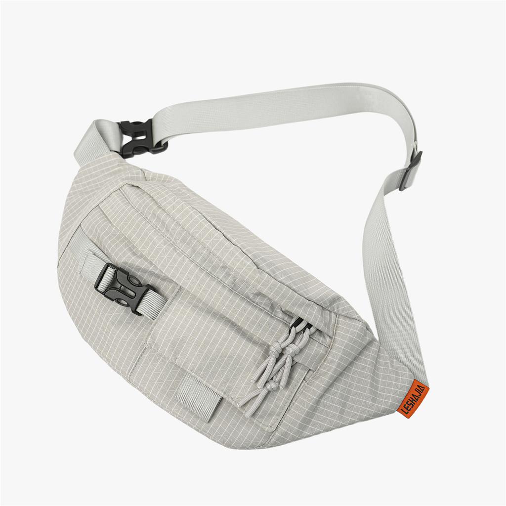Outdoor functional breast bag, men's and women's commuting bag, large capacity and lightweight shoulder bag, simple leisure travel messenger bag
