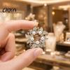 Alloy Brooch Pin Pin, Faux Pearl Wreath Design Lapel with Rhinestones Inlaid, Circular Flower Leaf Garland for Coats Shirts Bags Accessories Durable
