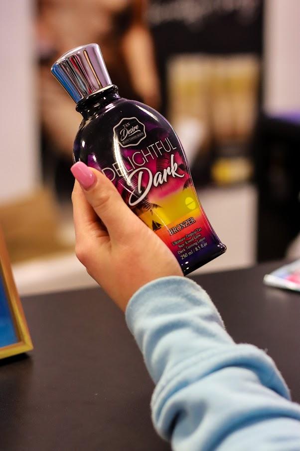 Tan Desire Delightful Mega Dark Bronzer Tanning