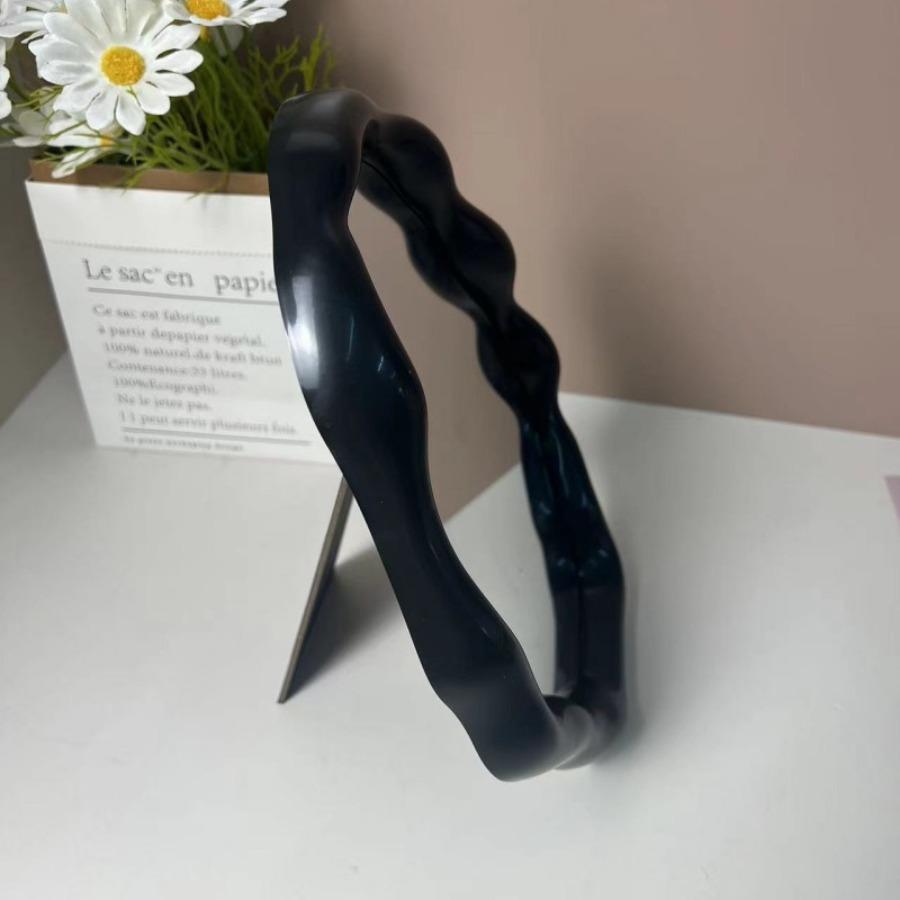 Nordic Style Standing Makeup Mirror Cloud Irregular Bedroom Dressing Mirror Office Dormitory Adjustable Desktop Aesthetic Cosmetic Decoration Mirror