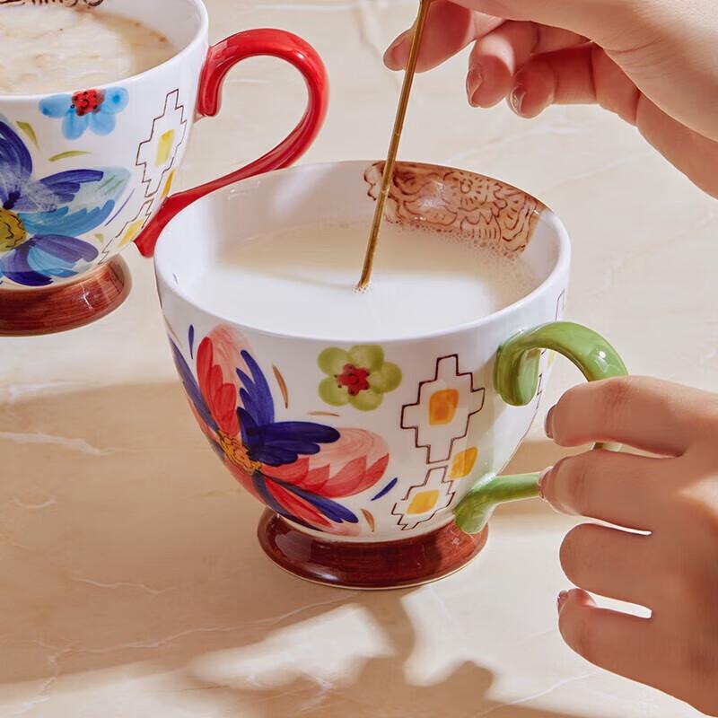 JOYYE Floral Ceramic Mug