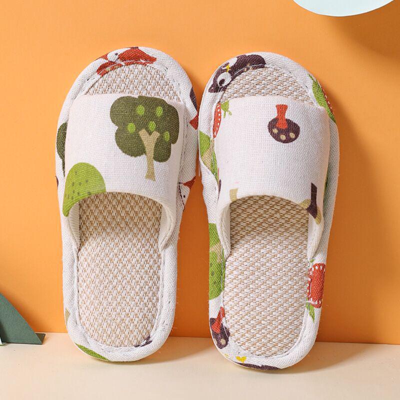 "Kids' and Women's Linen Slippers: Spring/Summer Korean Style for Indoor/Outdoor Use"