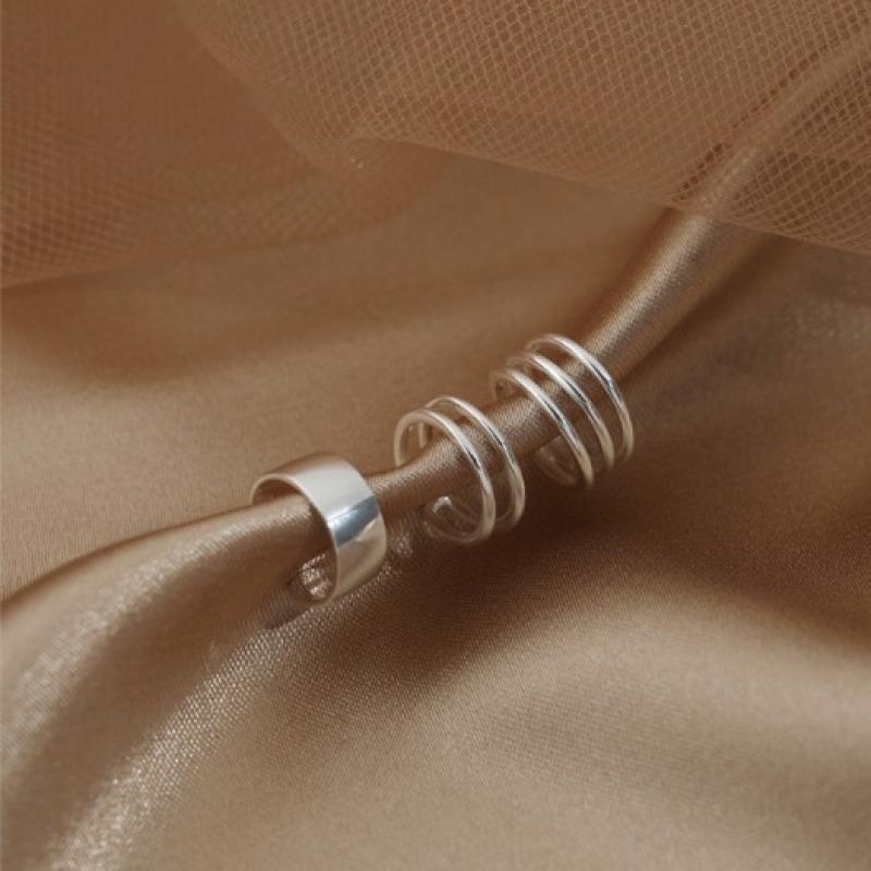 Ear bone clips, ear clips without ear piercings, retro Hong Kong flavor, earbone rings, earrings, high-end earrings, retro trendy personality and