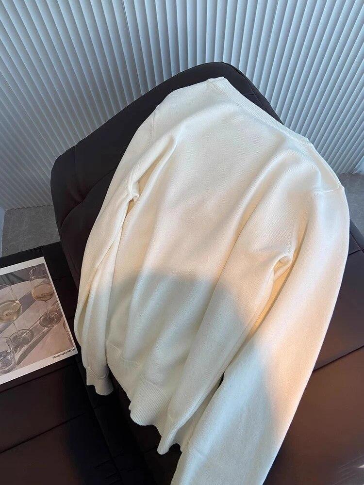 Высококачественный женский вязаный свитер с круглым вырезом — фото 7