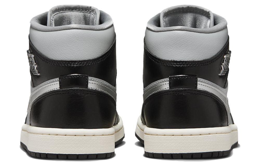 Jordan 1 Mid SE Black Chrome W - FB9892-002