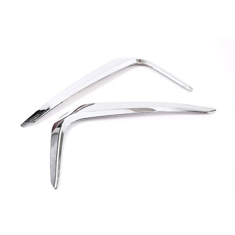 2 STK Carbon Fiber Auto Front Tåkelys Lampe Øyenbrynsdeksel Trim Klistremerke Tilbehør For BMW 5 Series G30 530i 530li M Sport 2018