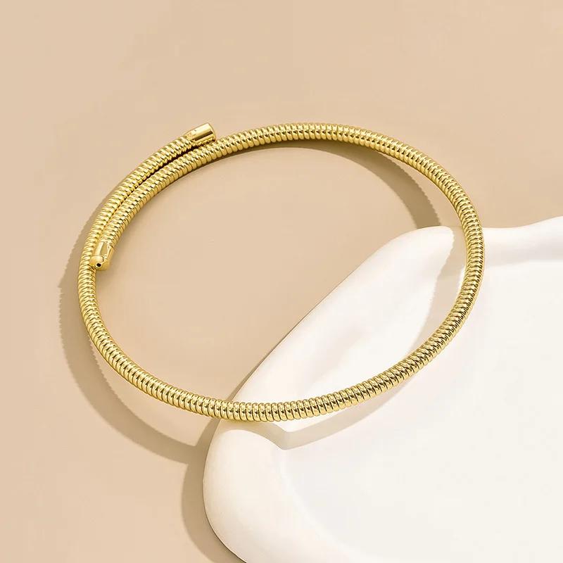 Übertriebene Kreative Persönlichkeit Verstellbare Offene Kragen Choker für Frauen Charme Geometrisch Dehnbares Halsketten Schmuck Zubehör