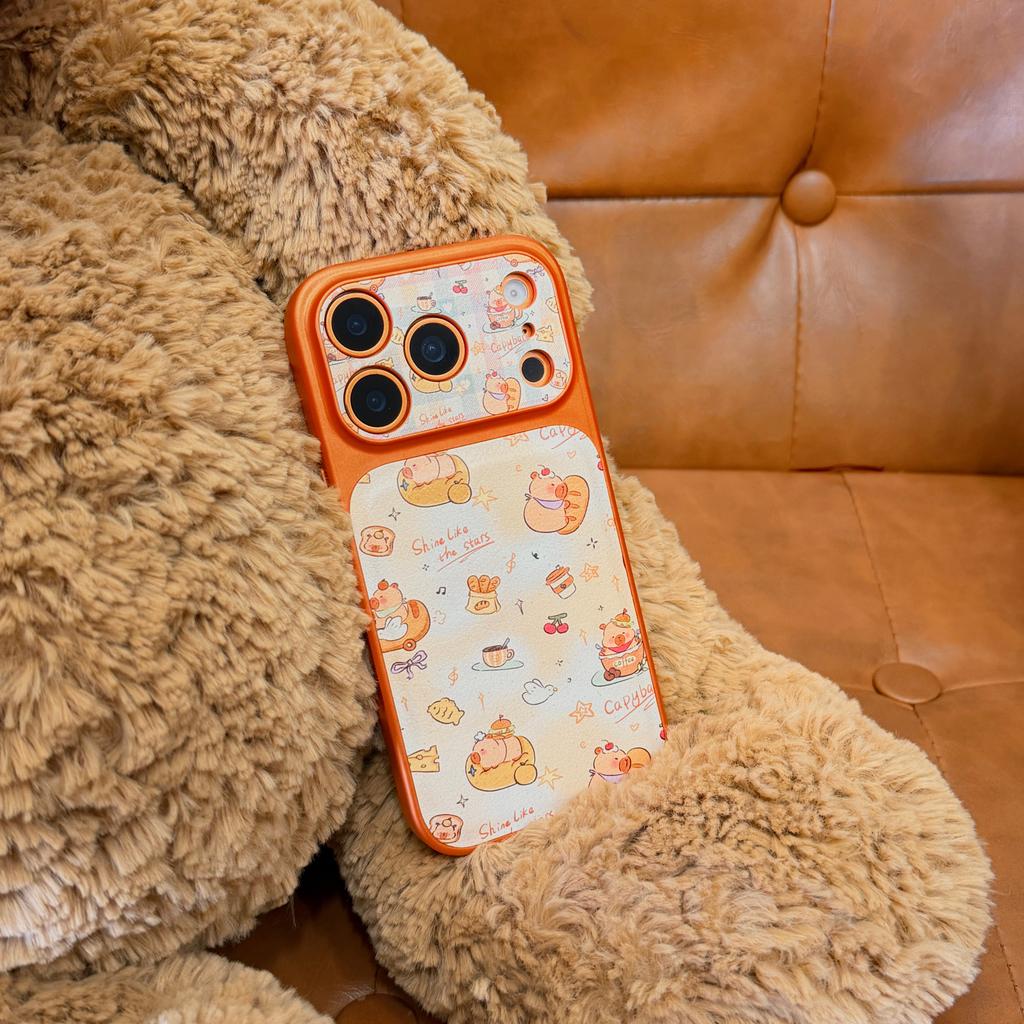 Roztomilý plyšový přívěsek kapybara a řemínek na zápěstí Sladký kryt na telefon pro iPhone 17 16 15 14 11 12 13 Pro Max Plus Zadní kryt