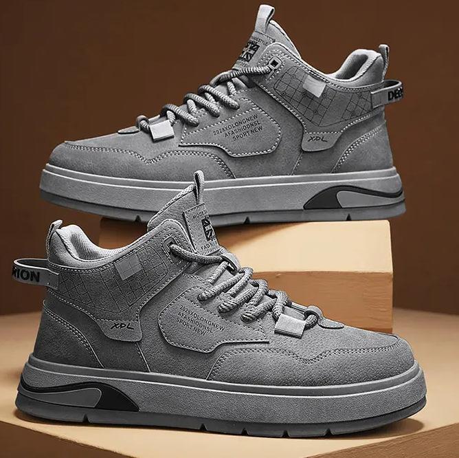 Men's shoes winter velvet warm two cotton shoes casual sports board shoes men's construction site work labor shoes non-slip