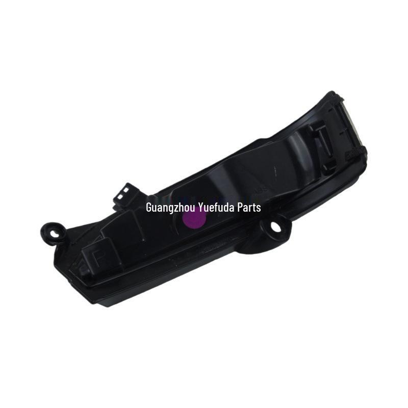 Mondeo Rearview Mirror Turn Signal and Reversing Light Set (DS73-13B381-BA / DS73-13B382-BA)