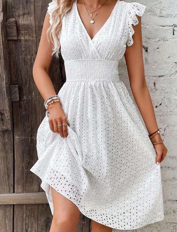 

European-American Fashion Women s V-Neck Jacquard Dress with Ruffle Sleeves Medium (M) білий