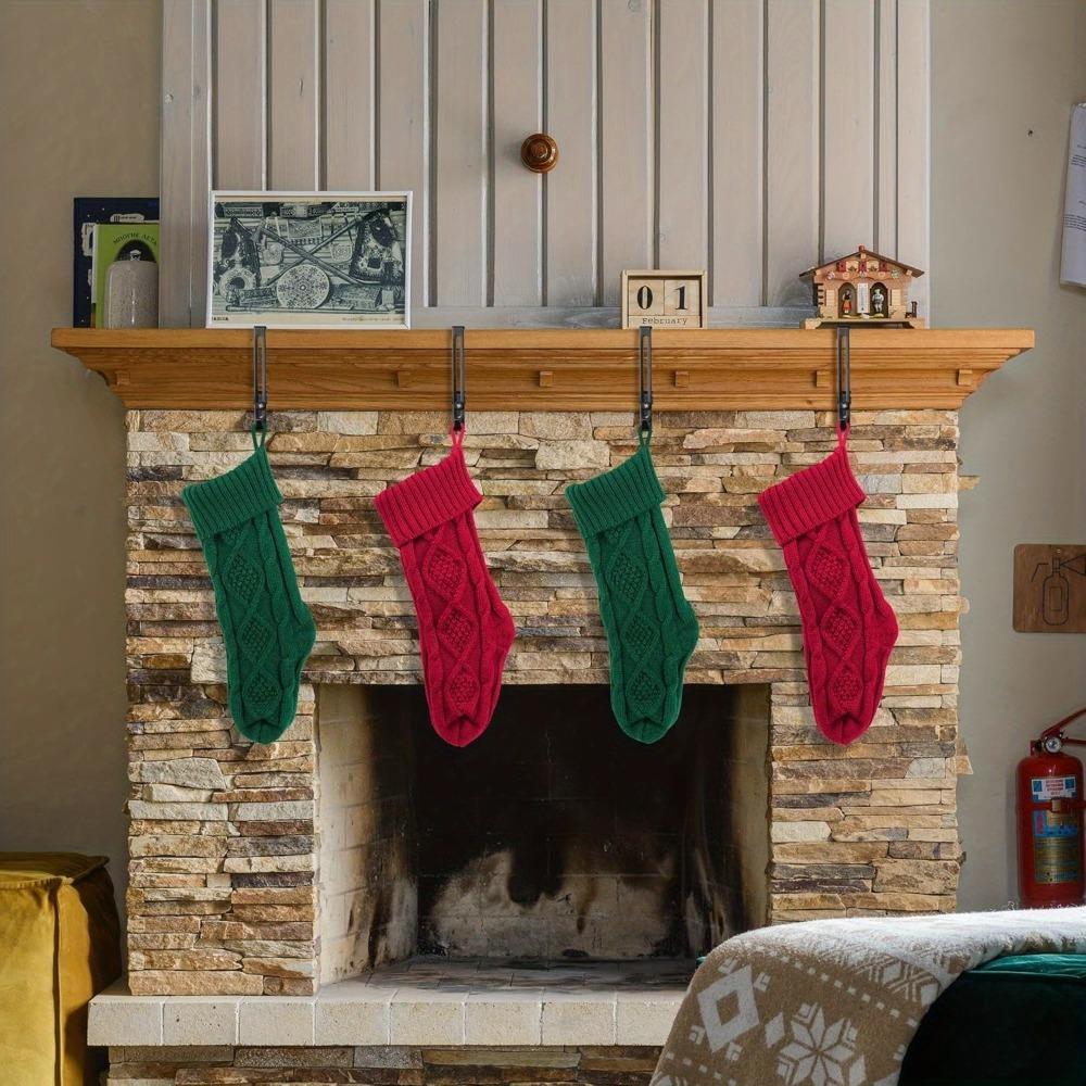 2Pcs/4Pcs Mantel Decorations Hook Up Stocking Hooks for Fireplace Christmas Stockings Holder Xmas Decorate Black Holders Mantle Hanger