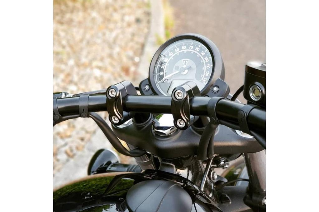 Motone Handlebar Risers, 22mm, Black, for StreetTwin, SpeedTwin 900, MTE040