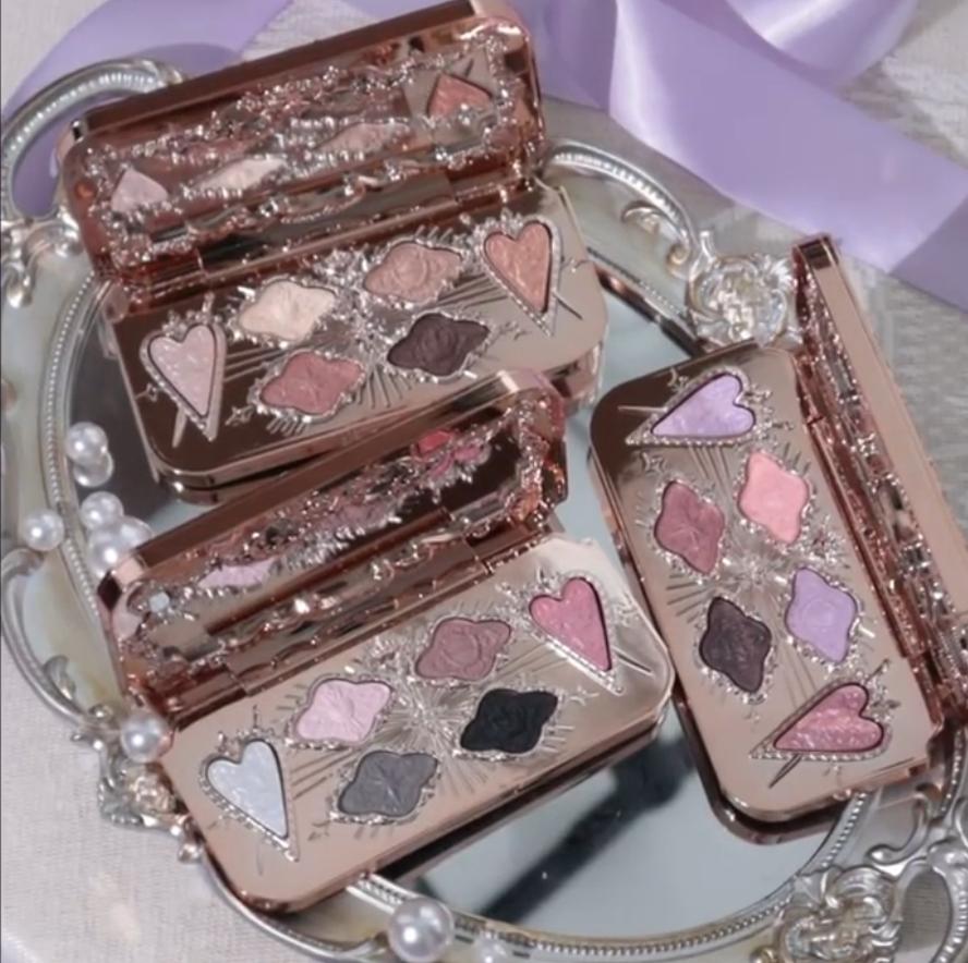 Pre-sale of Flower Knows New Knight Unicorn Eyeshadow Palette