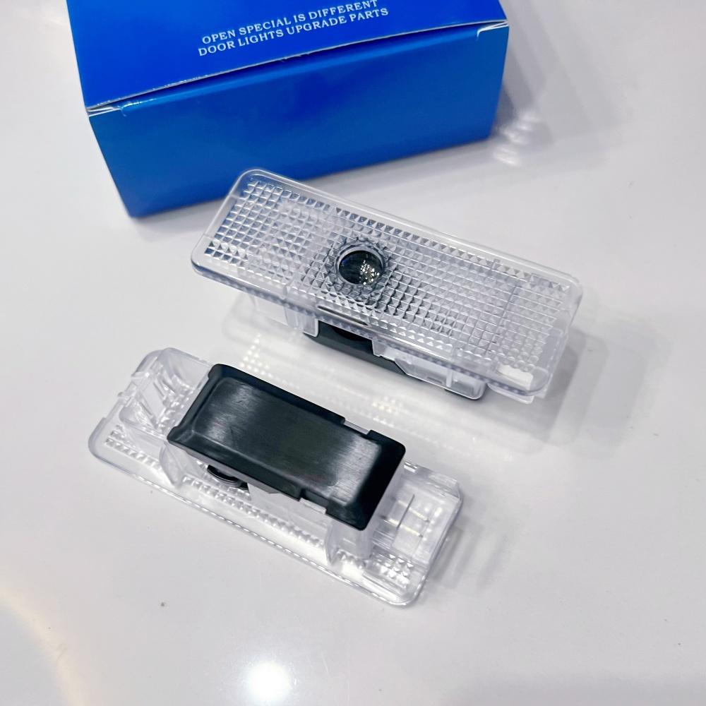 2/4pcs For old BMW E39 1999-2006 x5 x52 e53 1995-20025 28 i 1998 z8 Car door Led lamp laser projector welcome ghost lamp.