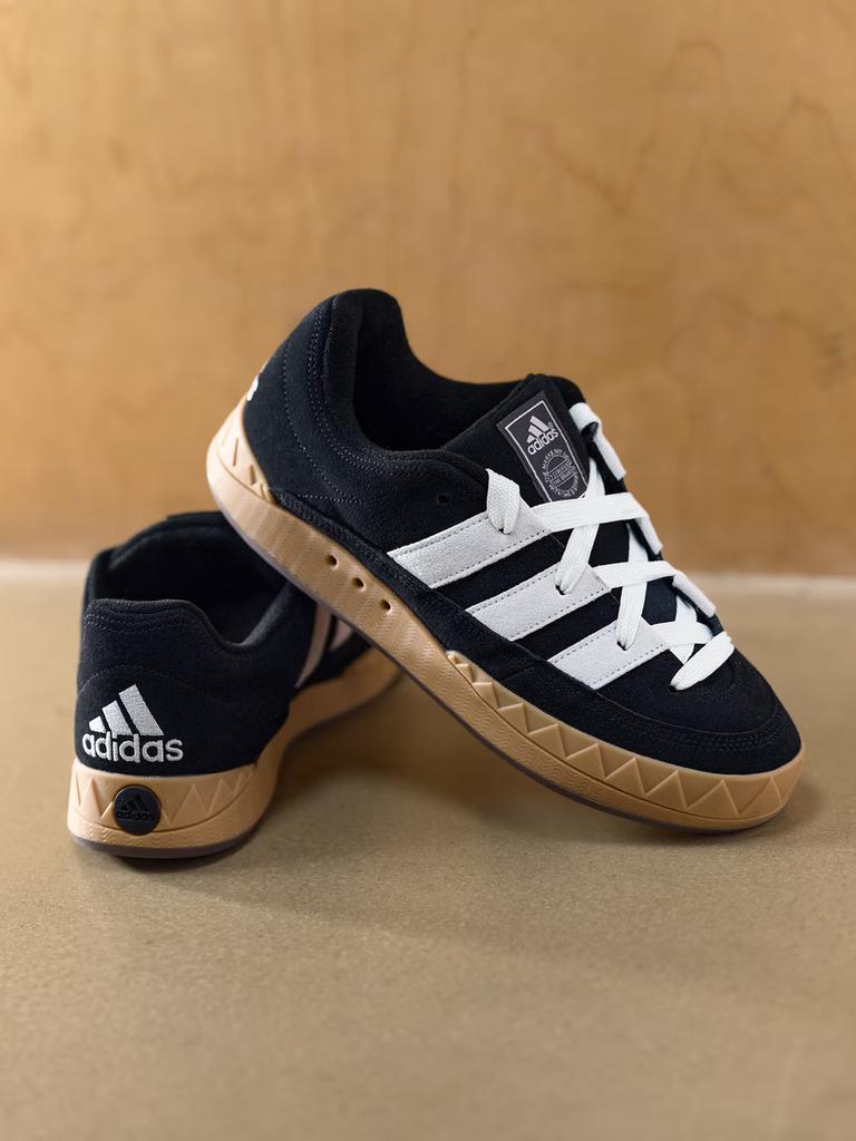 Adidas "Shark Sneakers" ADIMATIC Classic Sports Sneakers for Men and Women Adidas Clover KI8879