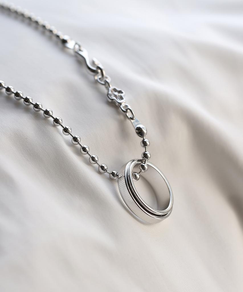 Shoveoff Svn-#132 Double Ring Necklace