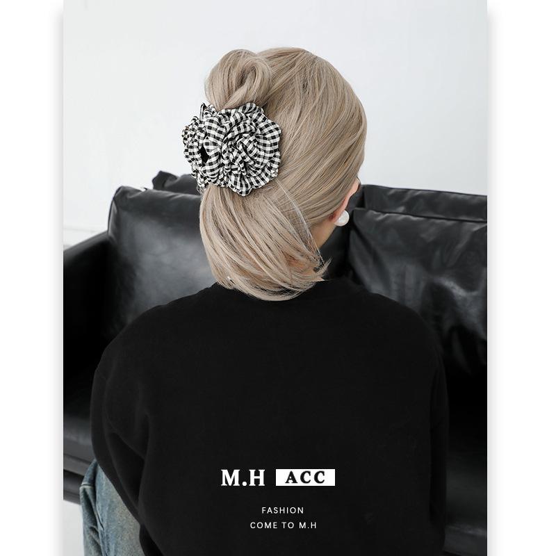 Early spring head flower plaid flower grab clip simple hair grab ins high-end hairpin big flower hair accessories headdress