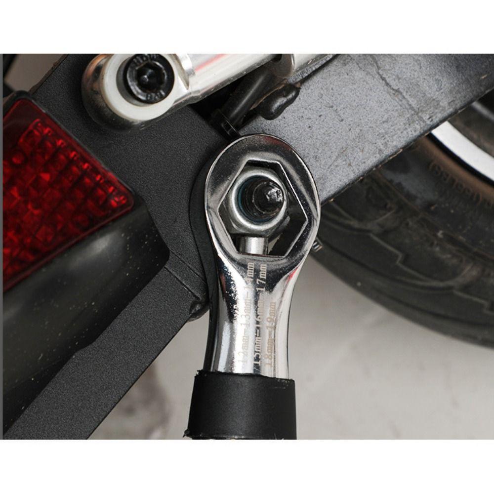 Adjustable Spanner Universal Wrench CR-V Key High Torsion Adjustable Spanner Non-slip 7-19mm Flexible Hand Tool Car Repair