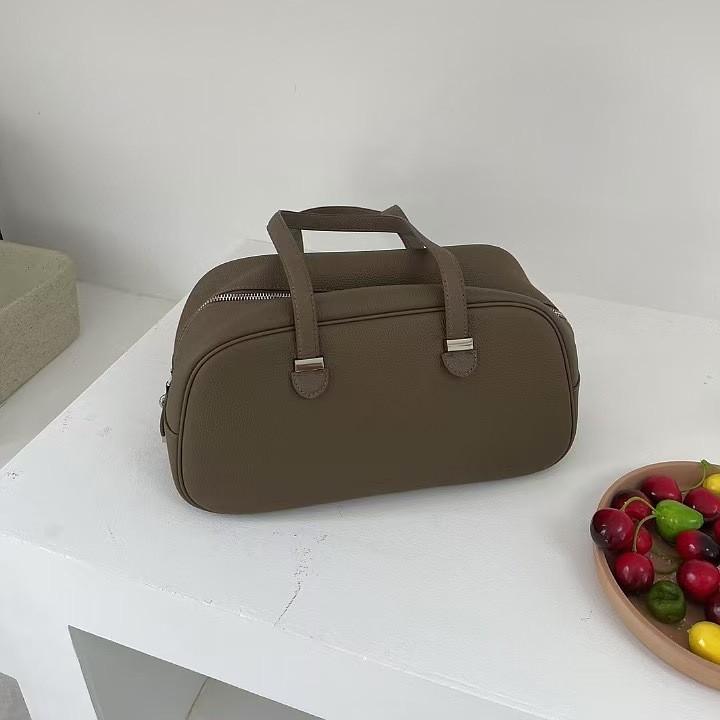 Korean Version Small Canvas Messenger Bag Togo Cowhide Large Capacity Preservation Ball Bag 2025 Real Leather Bag Handbag