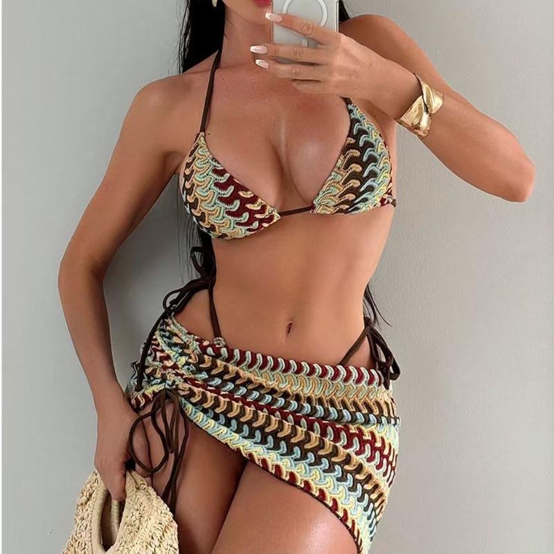 2026 New European and American Seaside Vacation Bikini Swimsuit Three-piece Sexy Babes Striped Straps Split Swimsuit