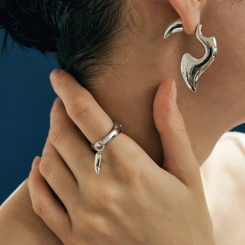 

MOI studio # Moi 4st Gok-ok Point Ring_02 SILVER_13