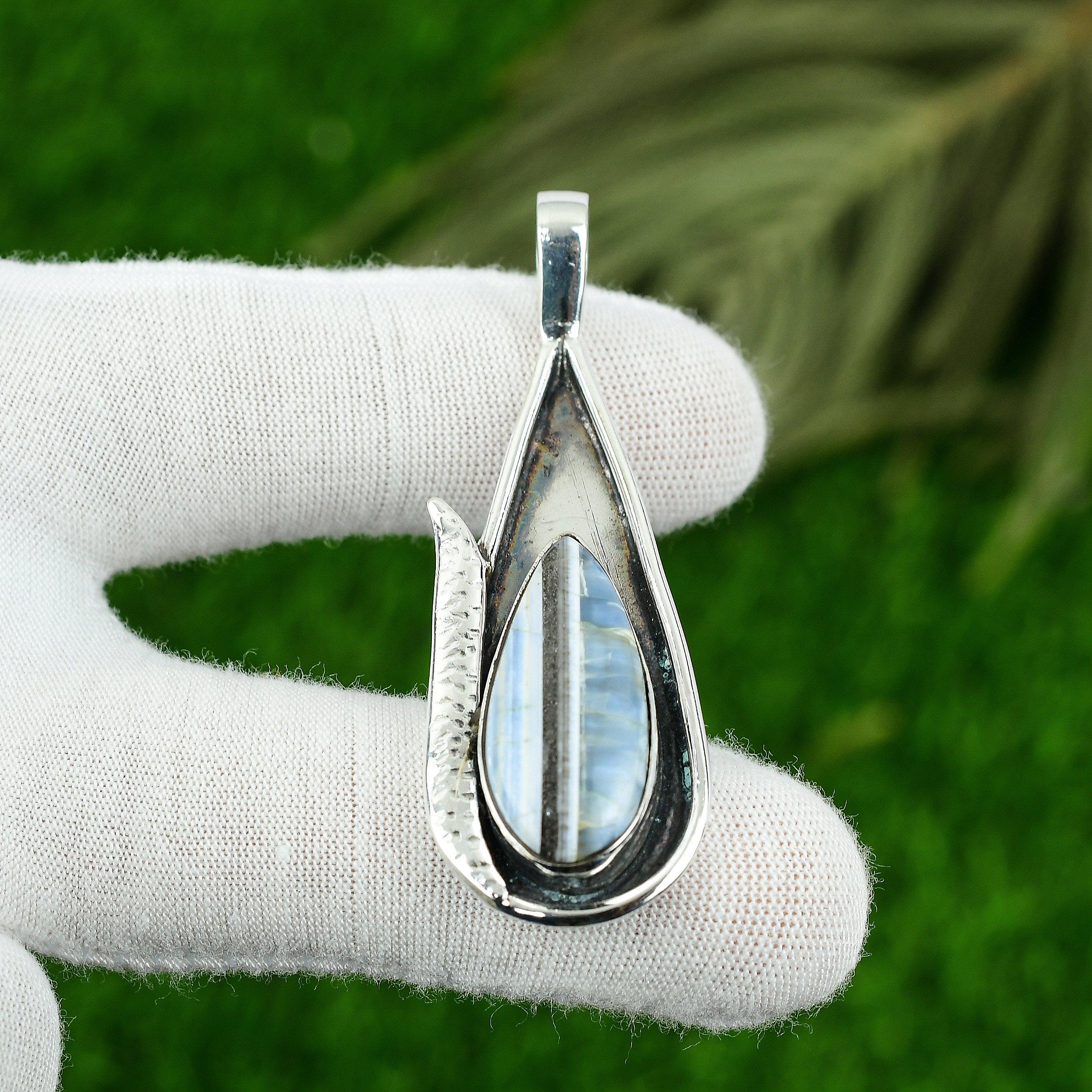 

Owhyee Blue Opal Gemstone 925 Sterling Silver Wedding Bezel Wife Pendant Jewelry