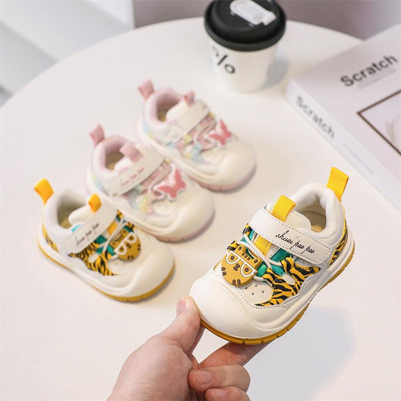 Baby Girls Boys Casual Shoes Spring Autumn Children Sneakers Cartoon Kids Outdoor Shoes Non-slip Soft Sole Infant Toddler Shoes