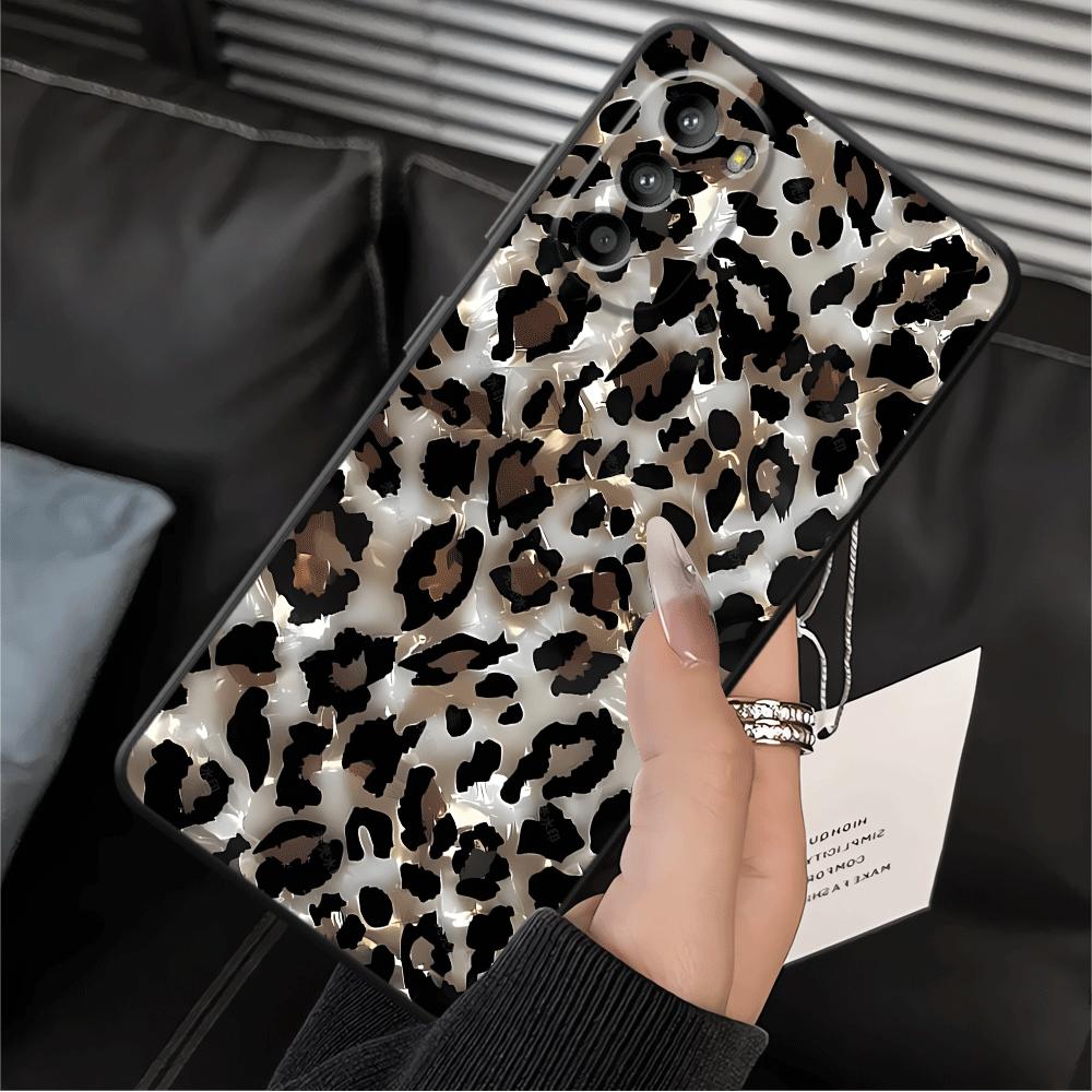 Leopard Print Lip Print Art Phone Cover Case for Motorola Moto G52 G51 G73 Edge 20 Pro 30 Lite G53 G30 G22 Edge40 G60s G50 G71