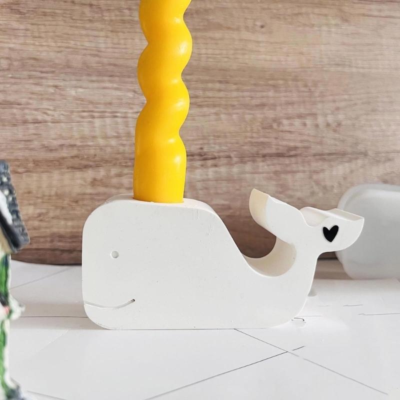 Flexible Silicone Candlestick Mold for Home Decoration and Crafts 3D Whale Shaped Tealight Holder Desk Ornament Mould