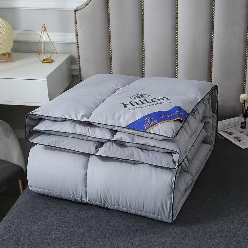 Yueji Mei Down Alternative Winter Quilt - Luxury Five-Star Hotel Comfort for All Seasons