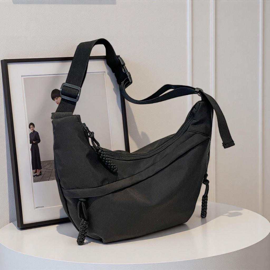 Women's Casual Lightweight Crossbody Bag - Versatile, Large Capacity Dumpling Design for College Students