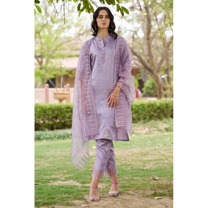 Set Damă Designer Mătase Amestecată Kurtă Pantaloni Dupatta Ținută de Petrecere Top Tunică Kurti SC-2123