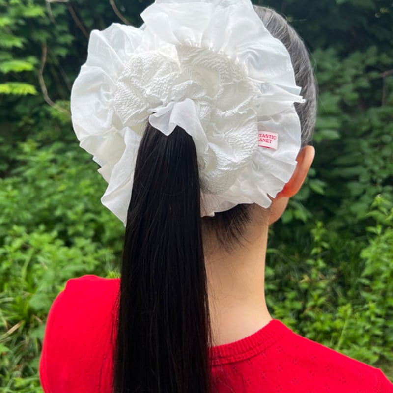 FANTASTIC PLANET cross embo scrunchie